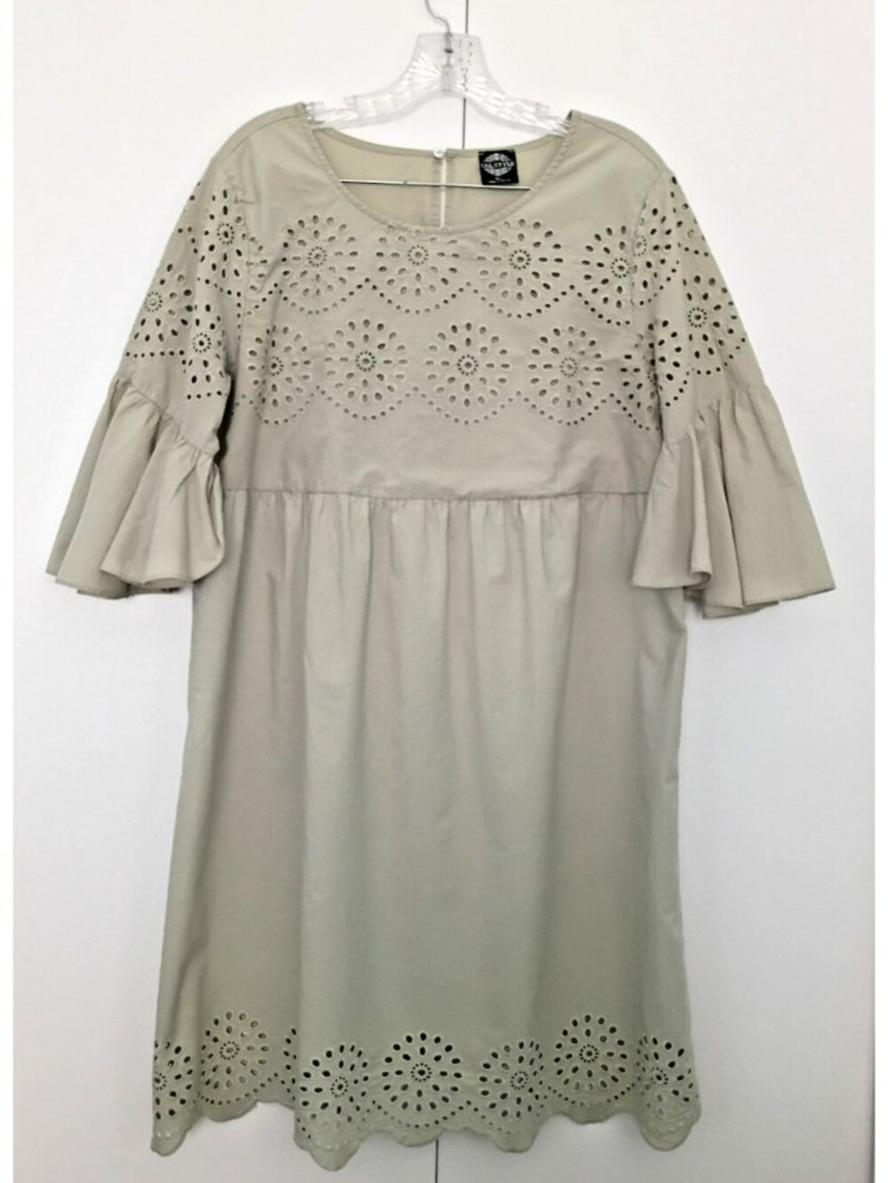 Calstyle Dress Pale Sage Green Cotton Eyelet Trim Ruffled 3/4 Sleeves - Size XL